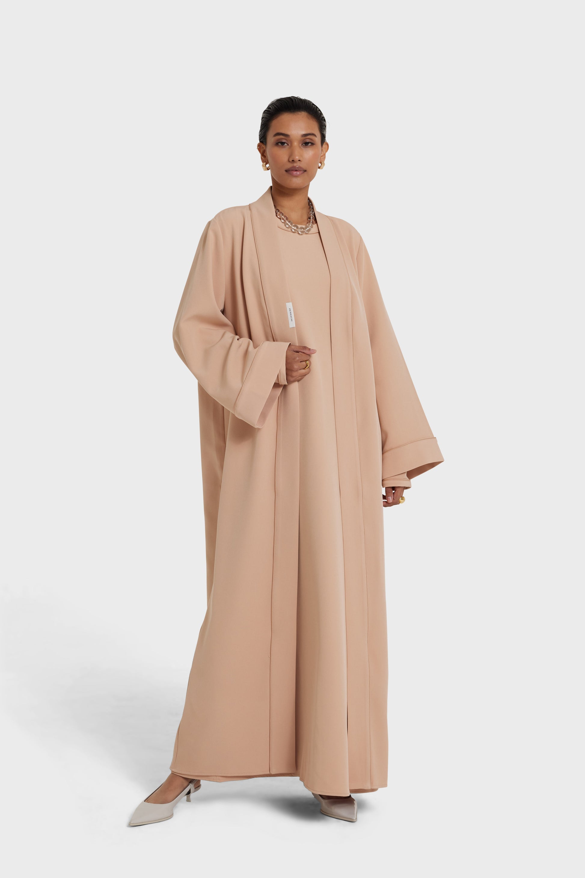 Abaya Essentielle - Courte | Pêche poussiéreuse