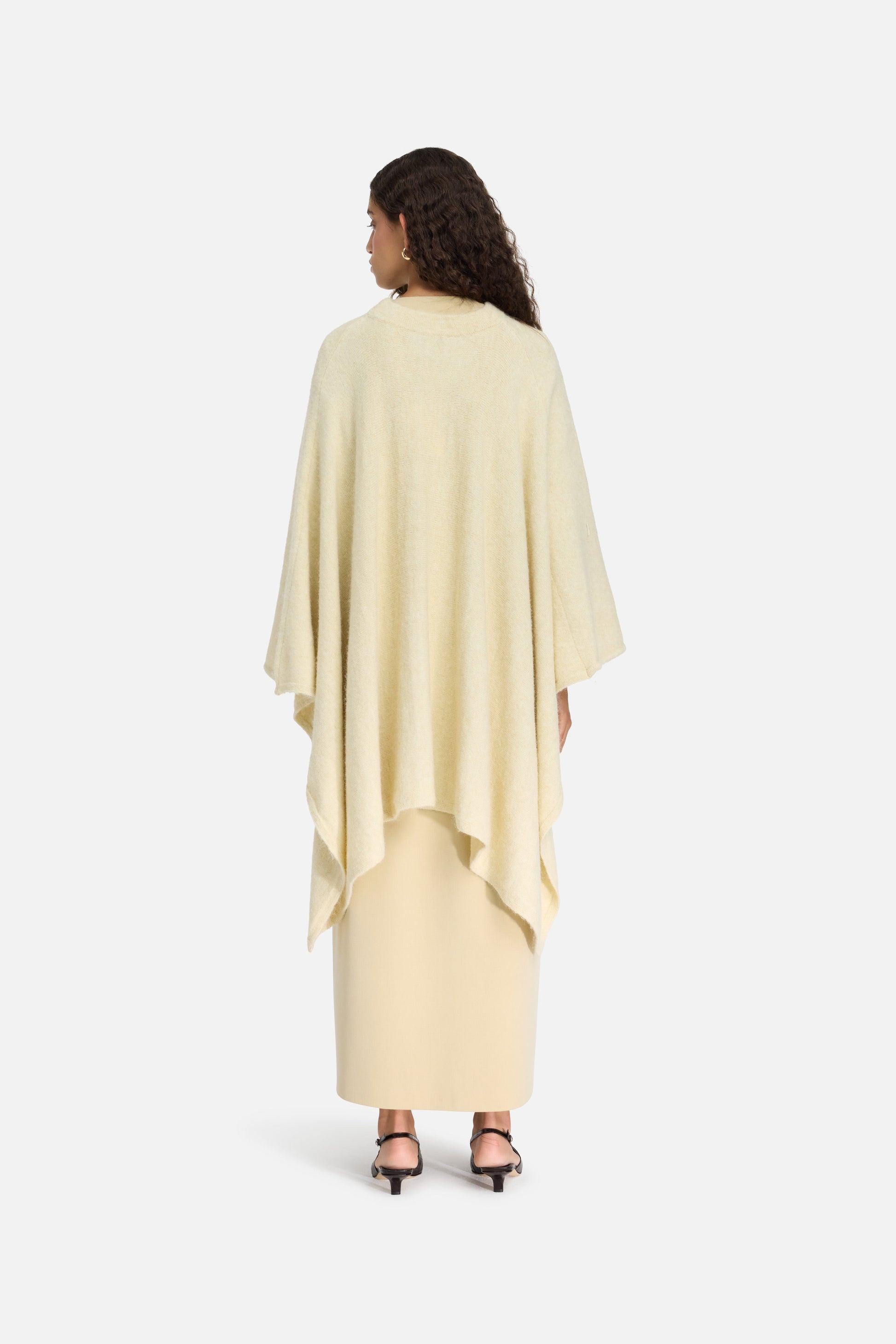 Poncho en tricot brossé | Nuage Blanc