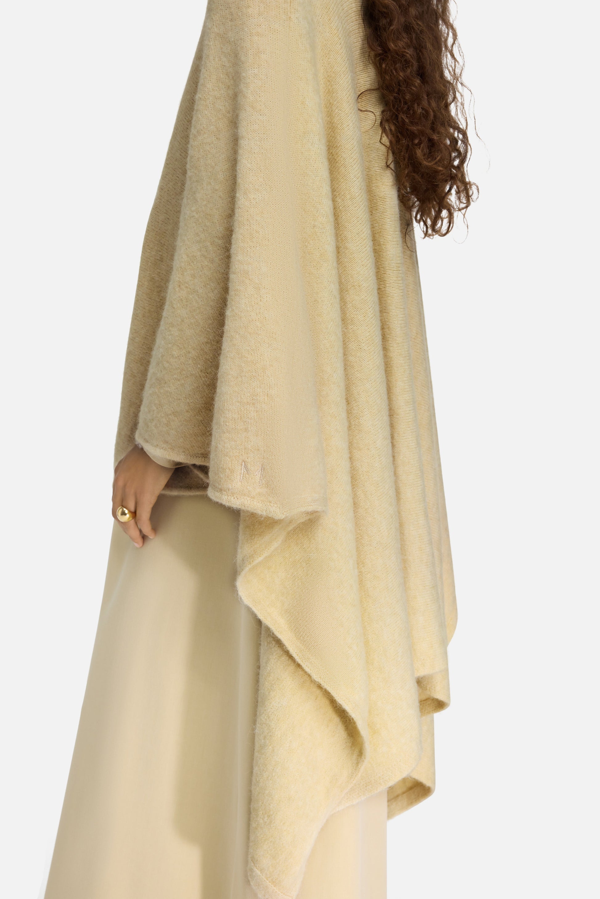 Poncho en tricot brossé | Argile du désert