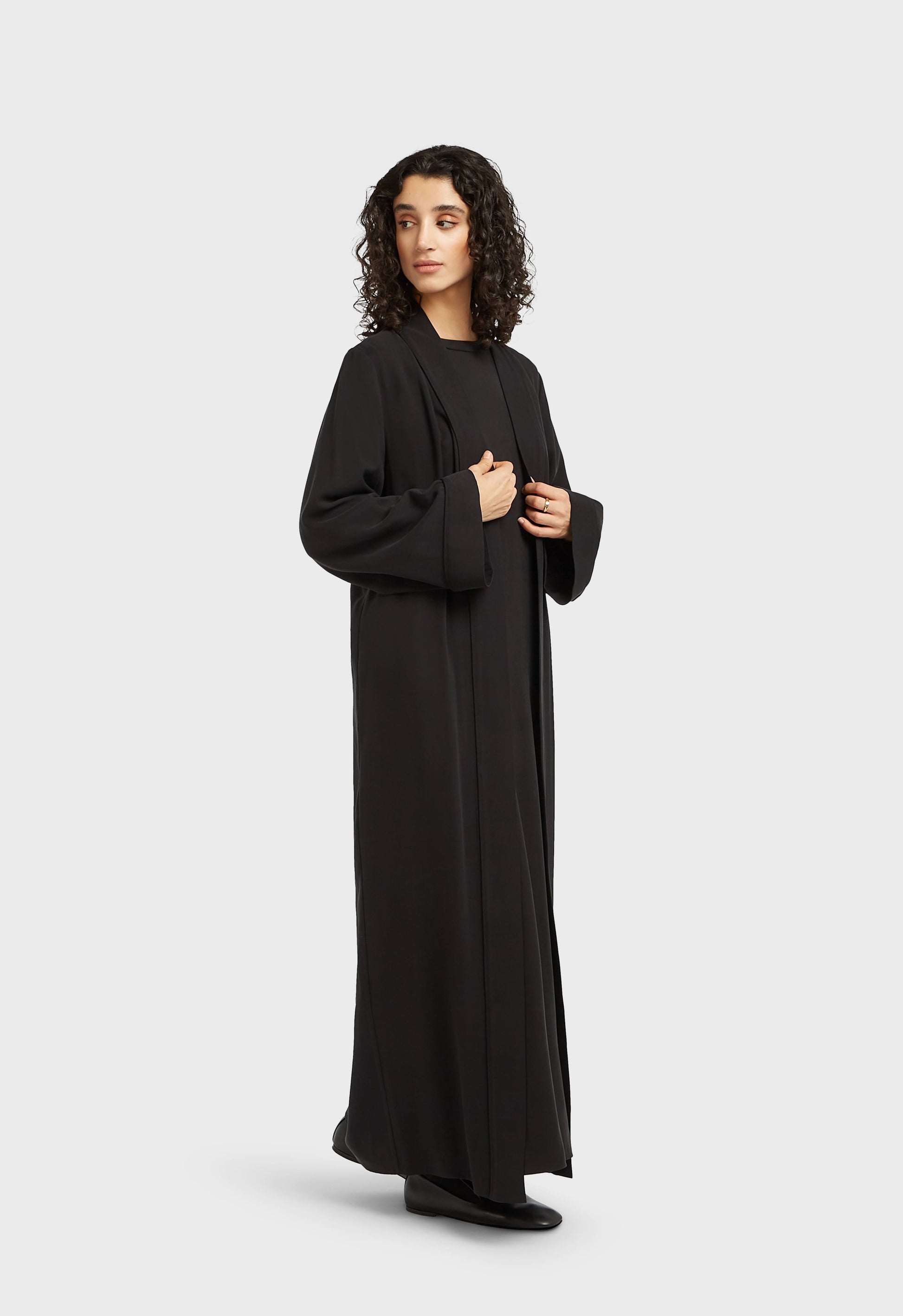 Abaya tissée douce essentielle Regular | Noir