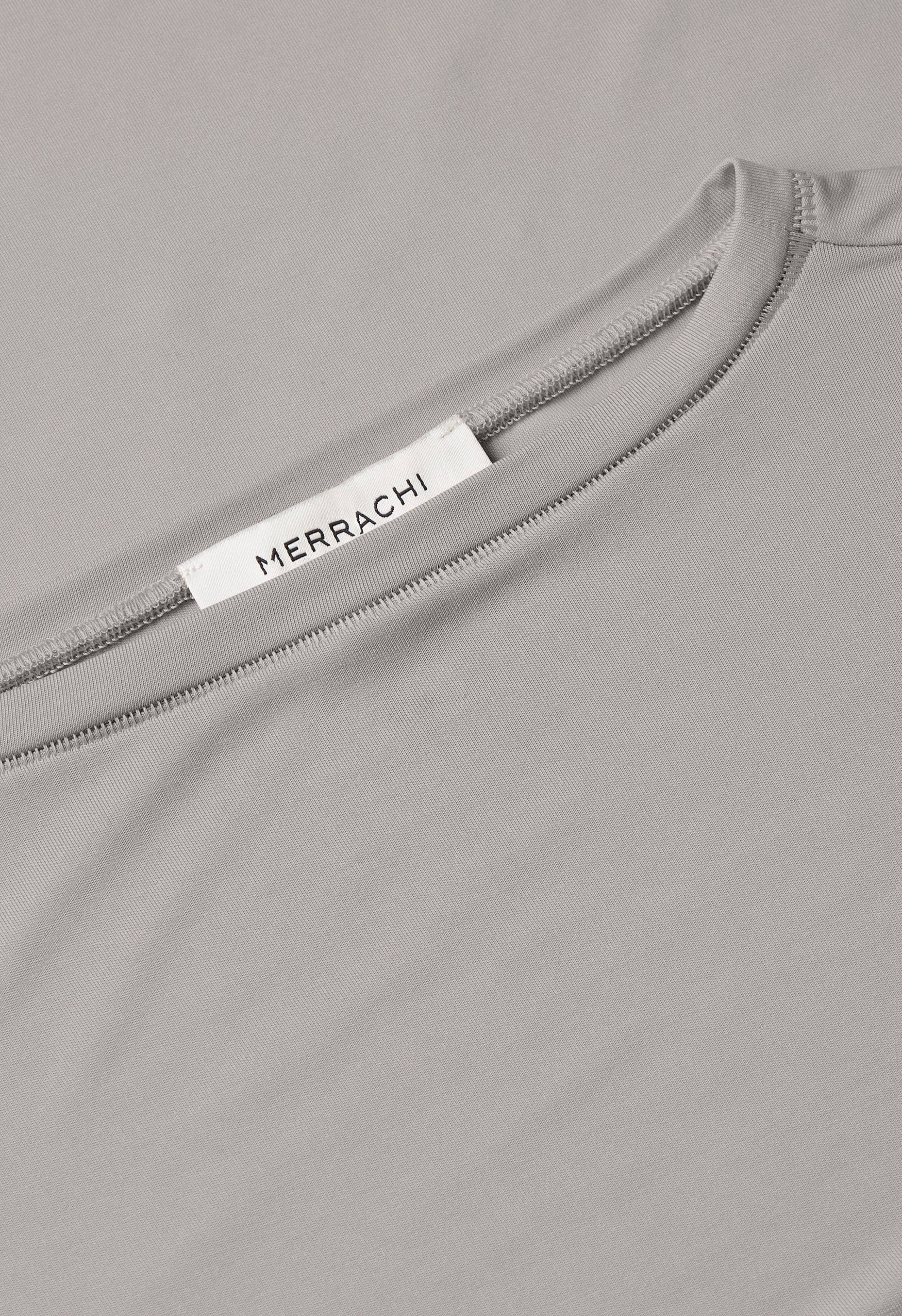 Haut essentiel | Os poussiéreux