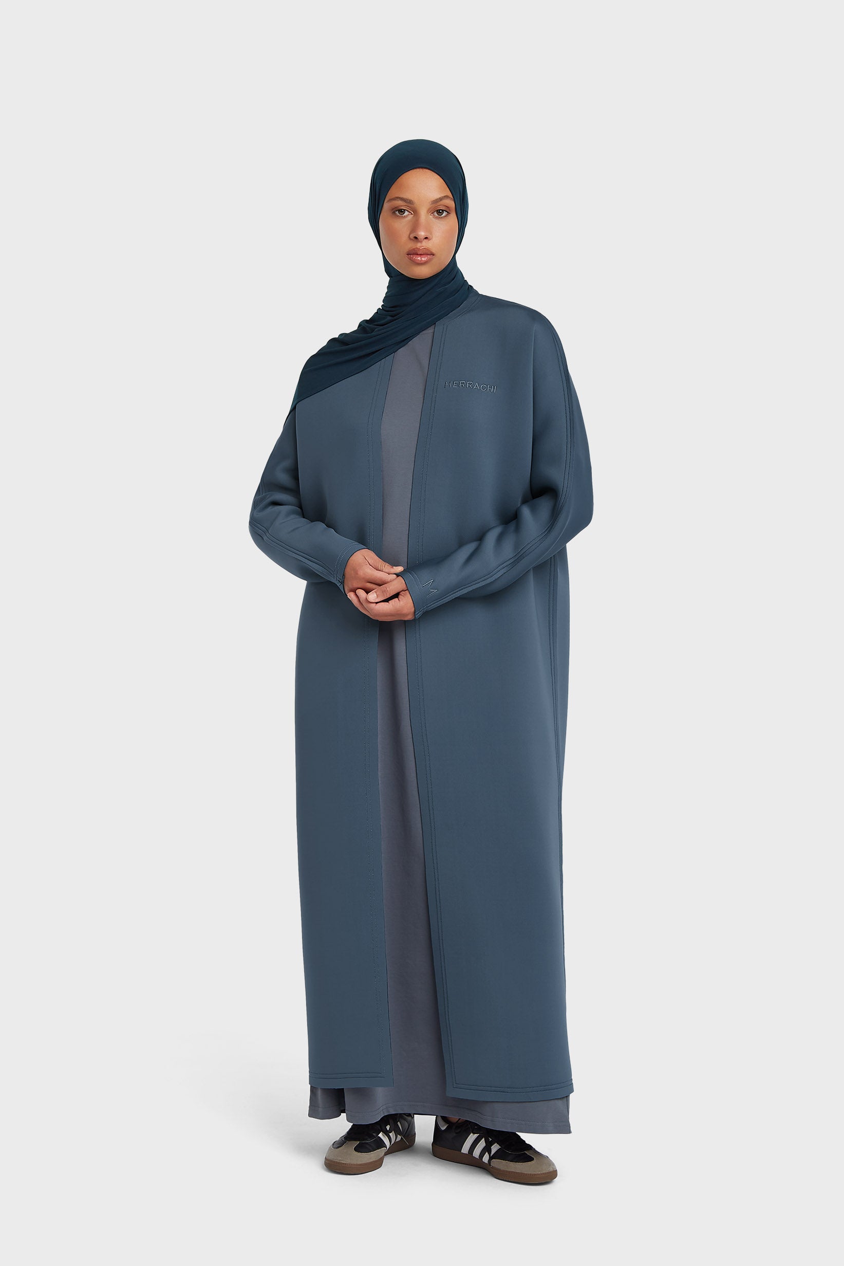 Abaya en néoprène | Indigo poussiéreux