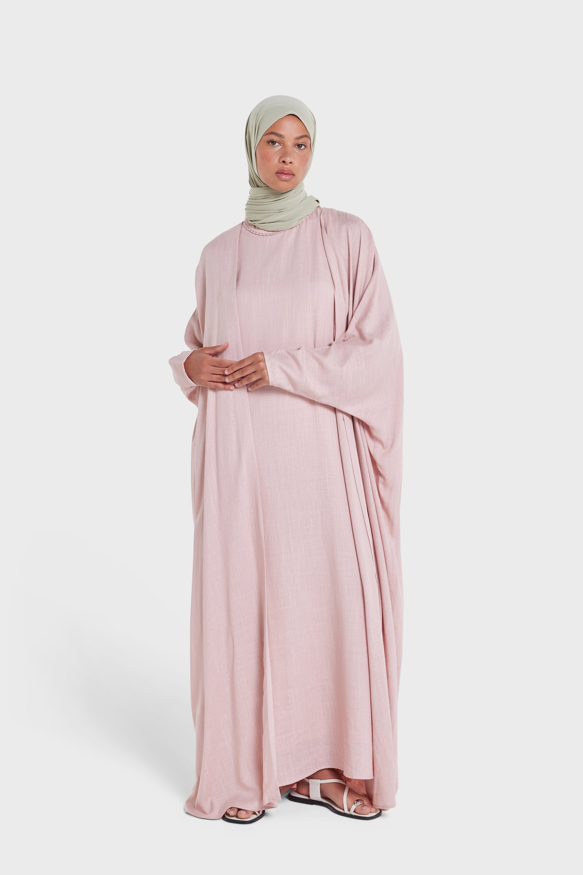 Abaya à manches chauve-souris | Poussière de Rose