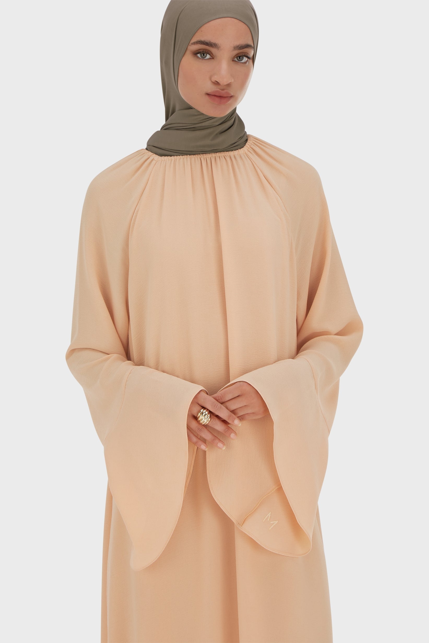 Robe en crêpe | Rose beige