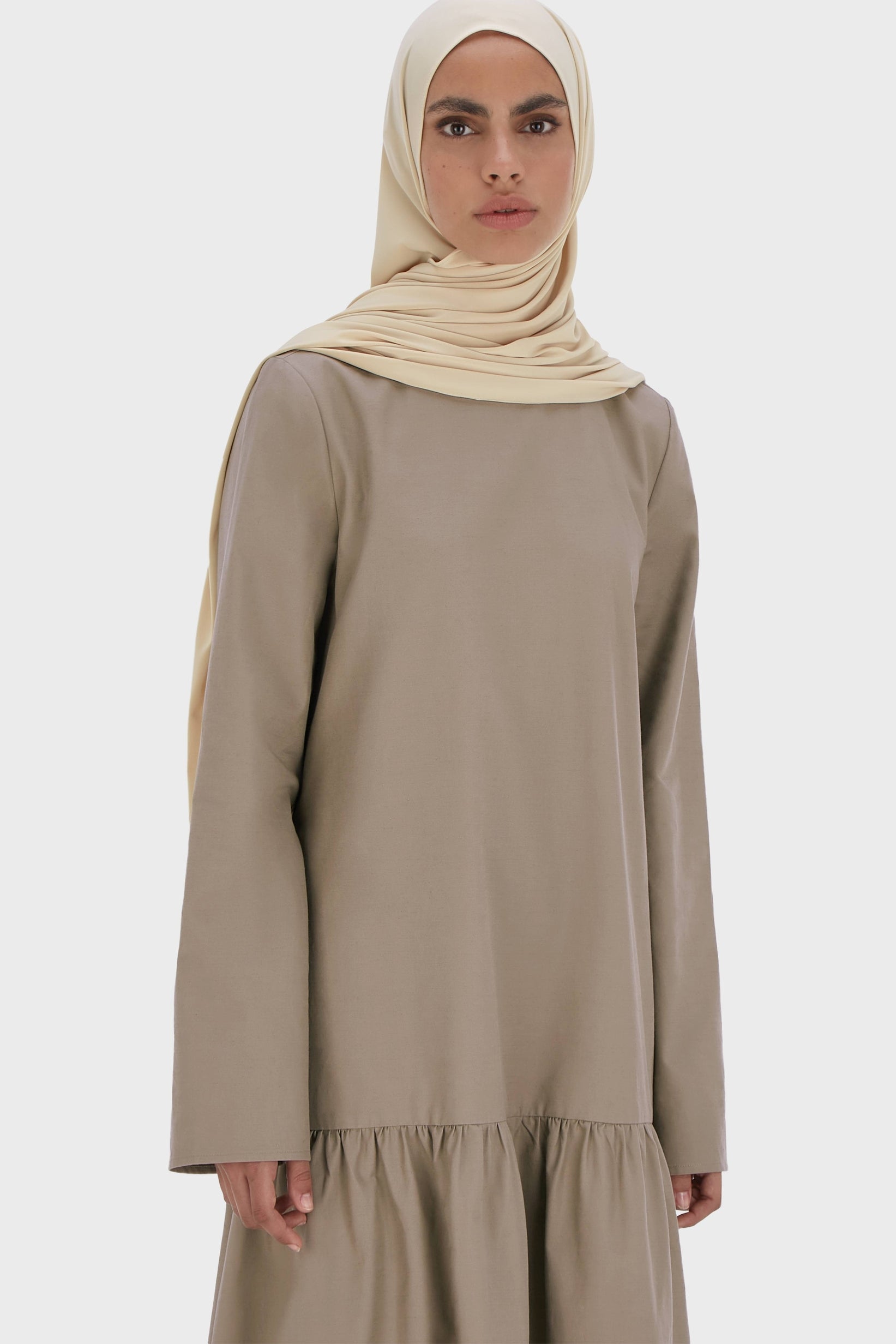 Robe taille basse | Taupe