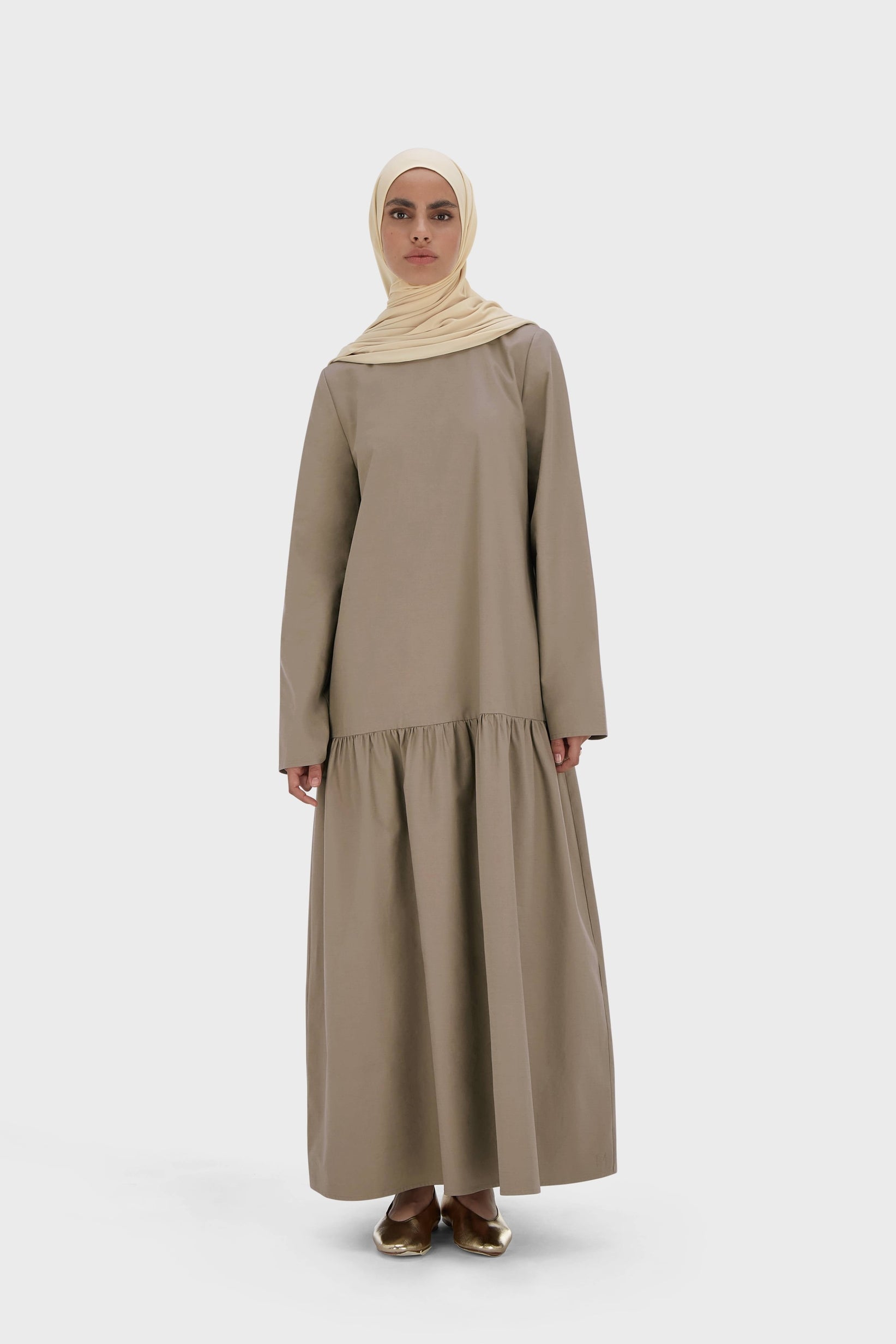 Robe taille basse | Taupe