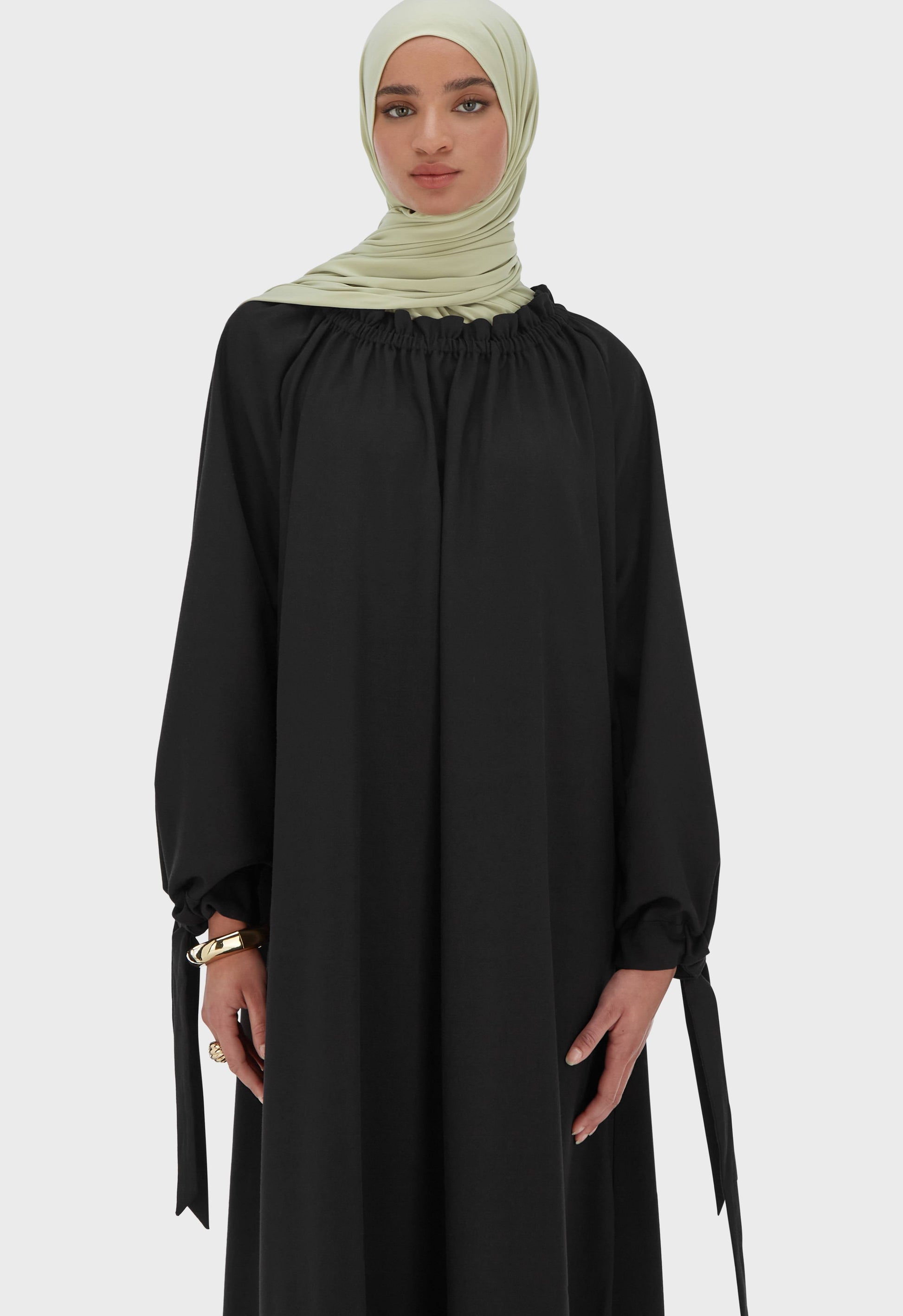 Robe à col froncé | Noir