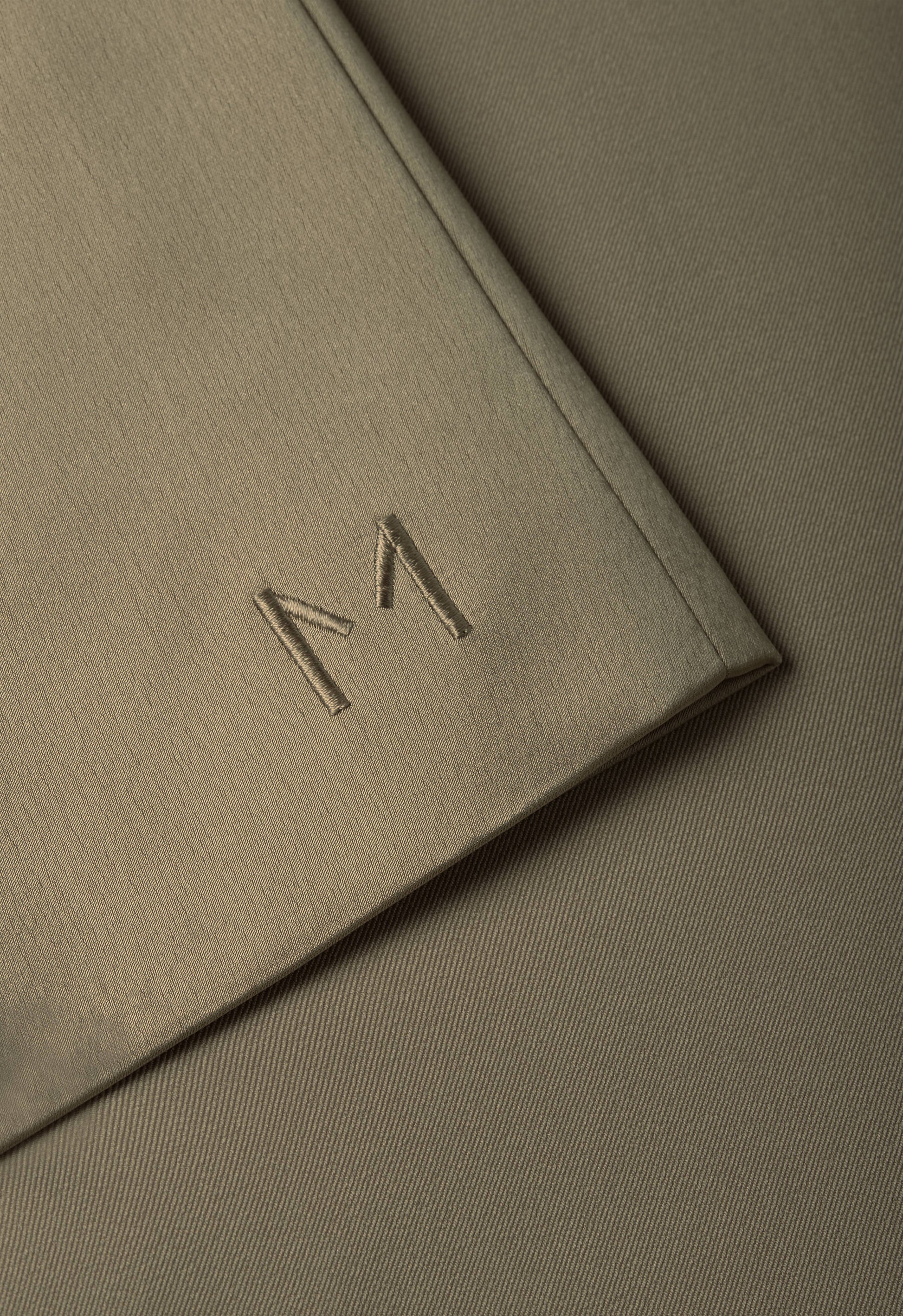 Pantalon à bordure en satin | Brun Désert