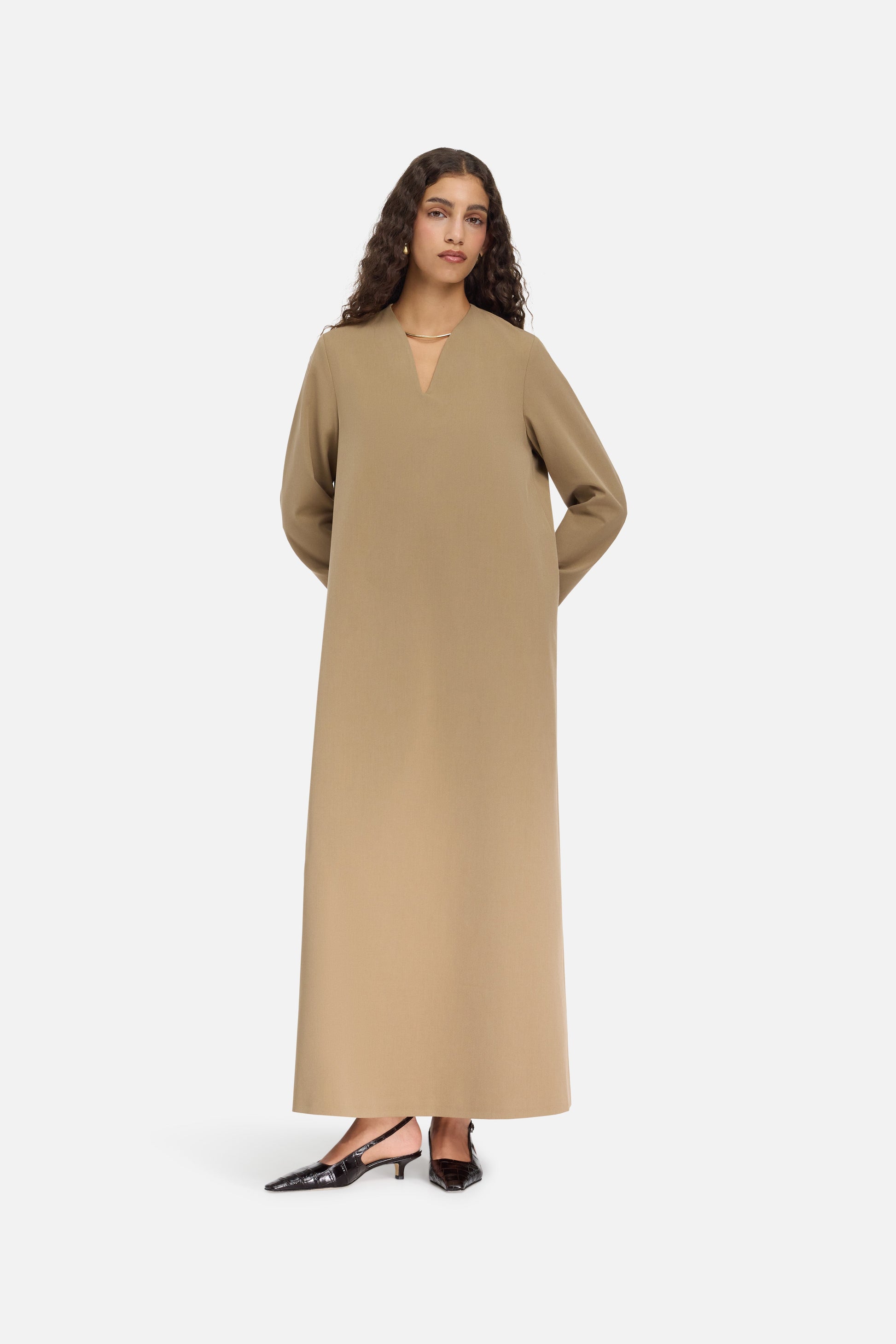 Robe sur mesure à col en V | Noyer