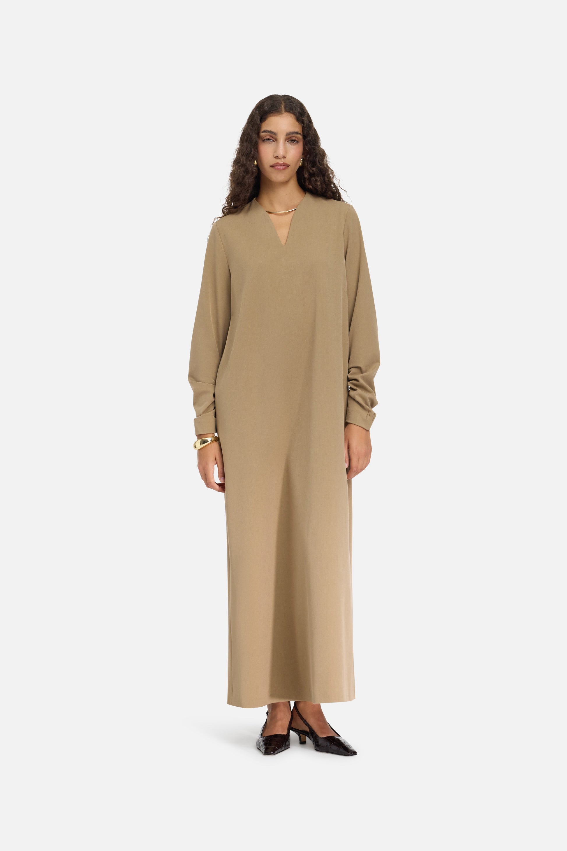 Robe sur mesure à col en V | Noyer