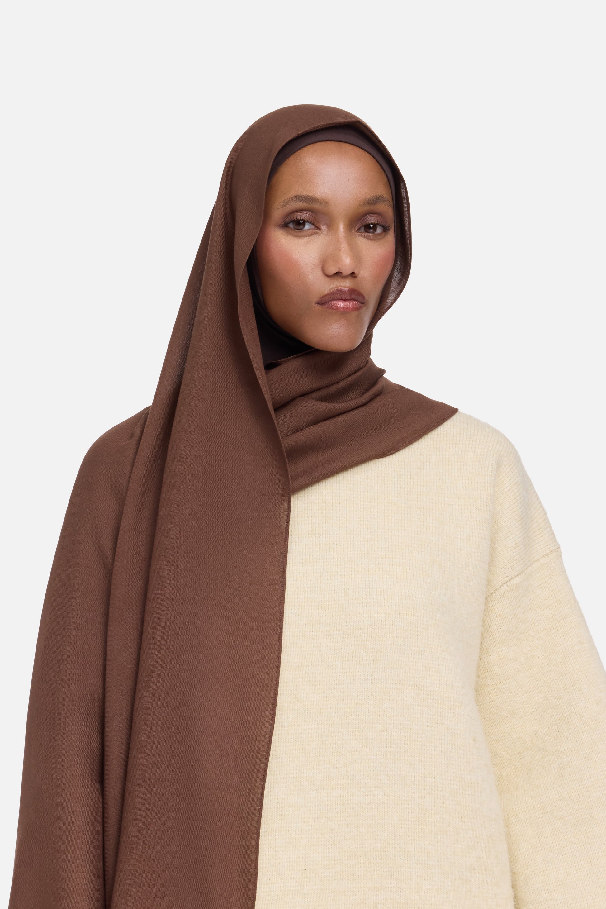 Écharpe tissée en apesanteur | Chocolat