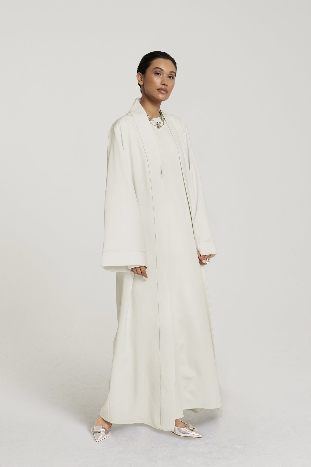Abaya Essentielle - Régulier | Blanc cassé