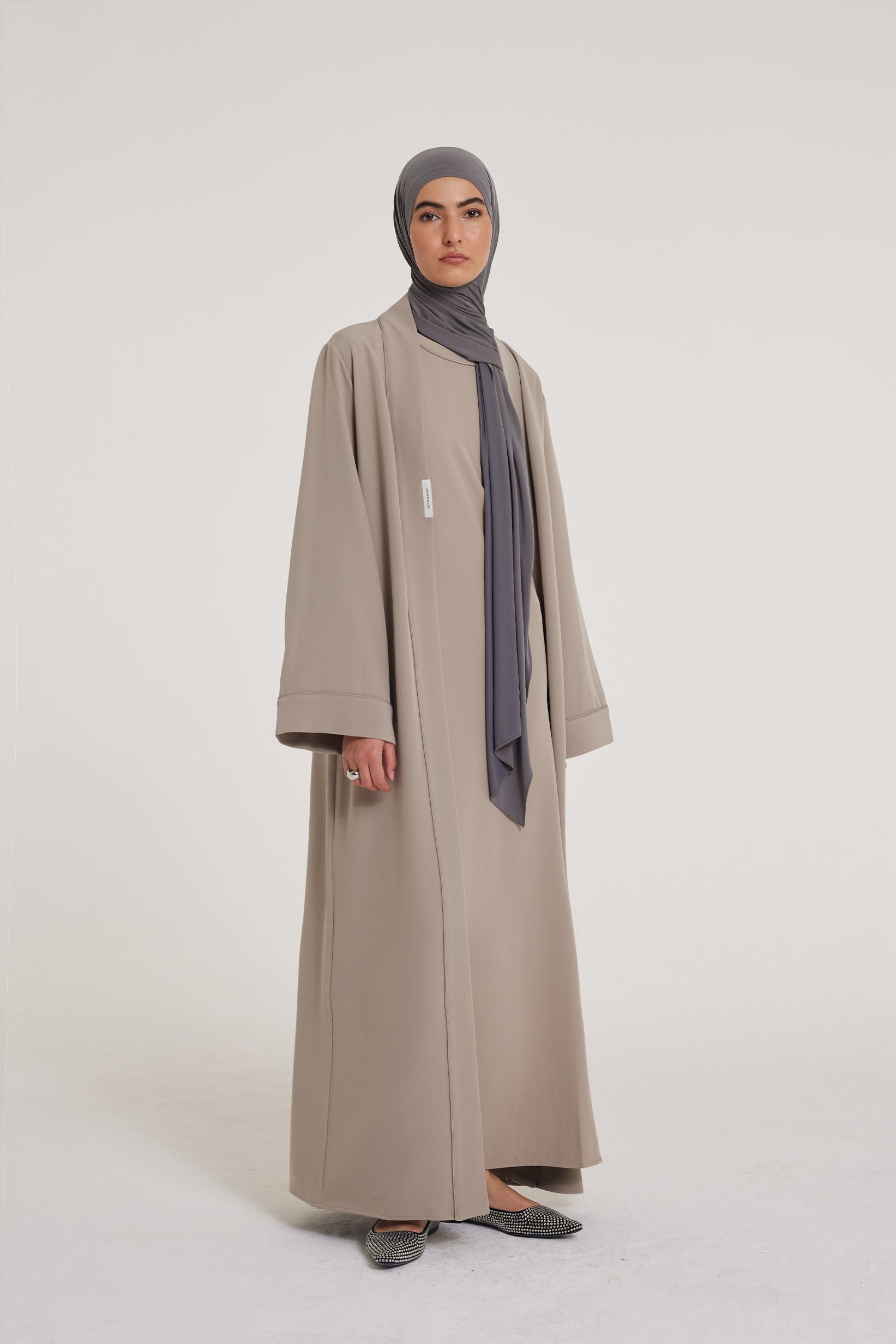 Abaya Essentielle - Régulier | Taupe