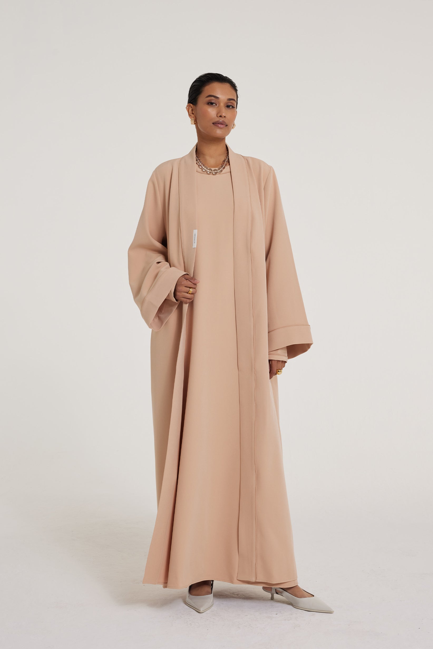 Abaya Essentielle - Régulier | Pêche poussiéreuse