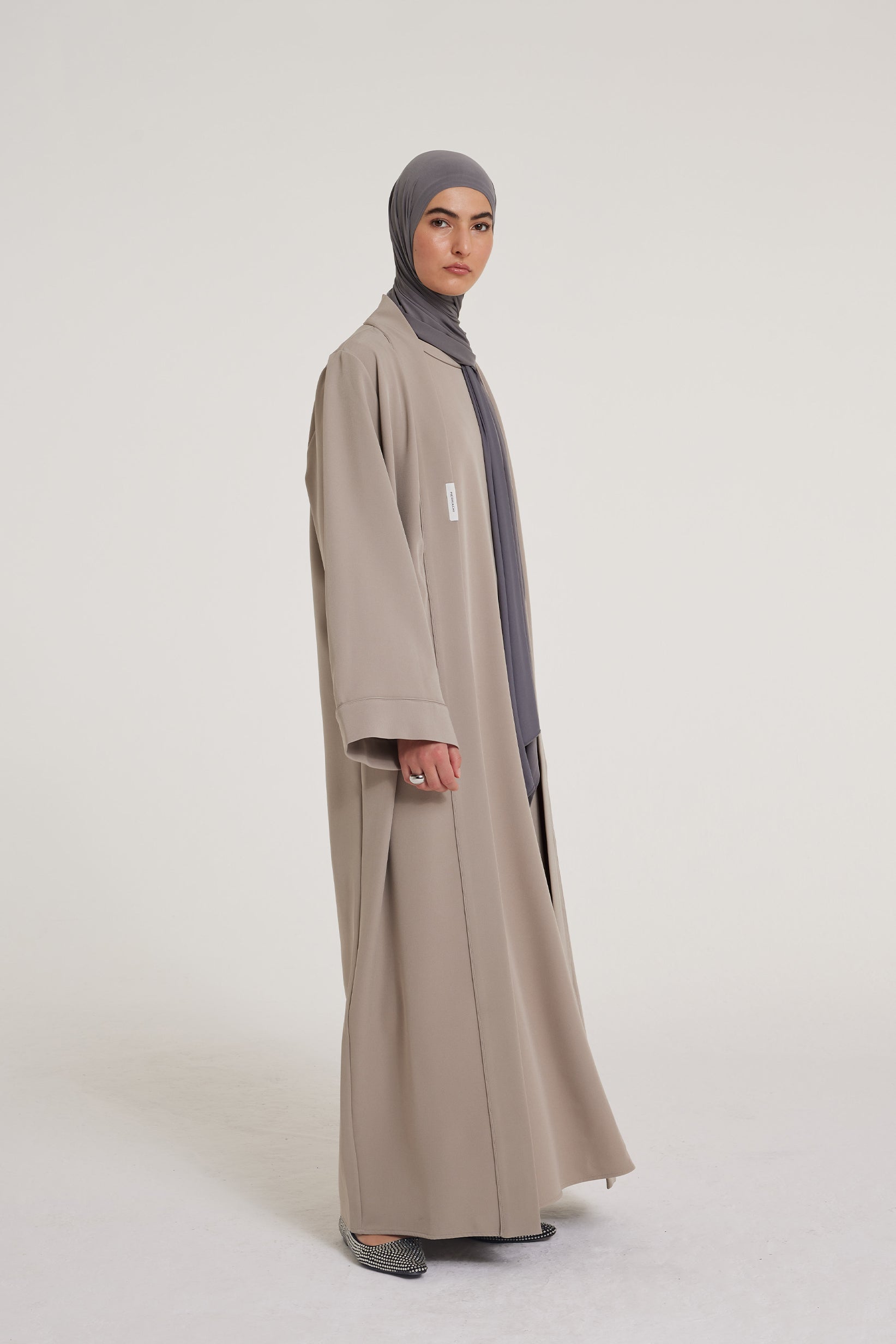 Abaya Essentielle - Régulier | Taupe